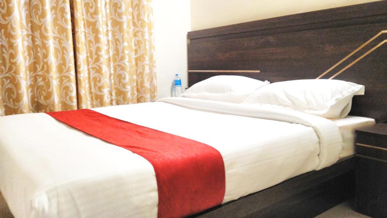 Leeland Munnar Bed & Breakfast Екстериор снимка
