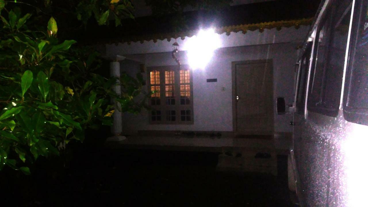 Leeland Munnar Bed & Breakfast Екстериор снимка